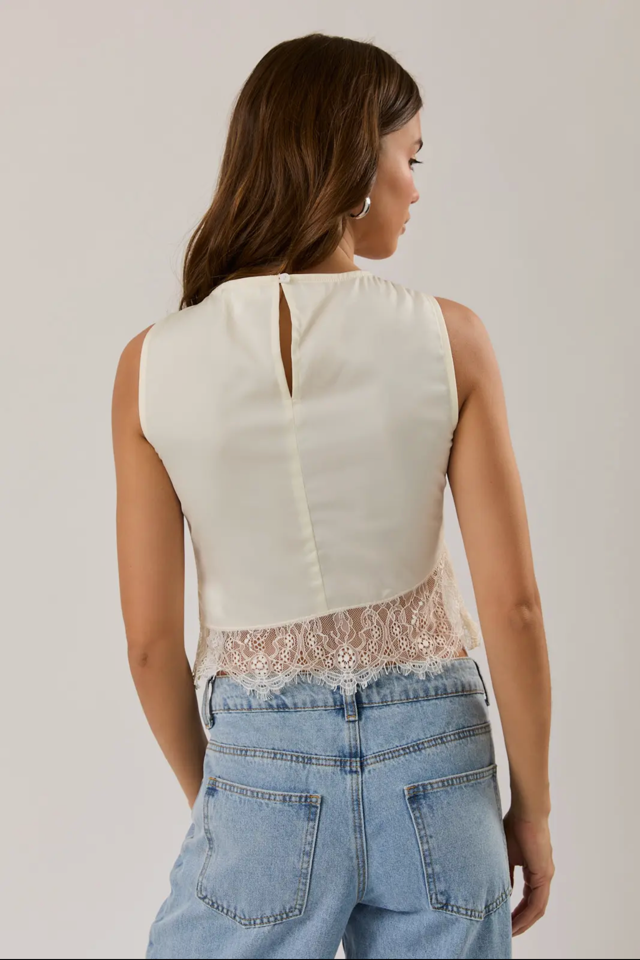 Lilly lace top