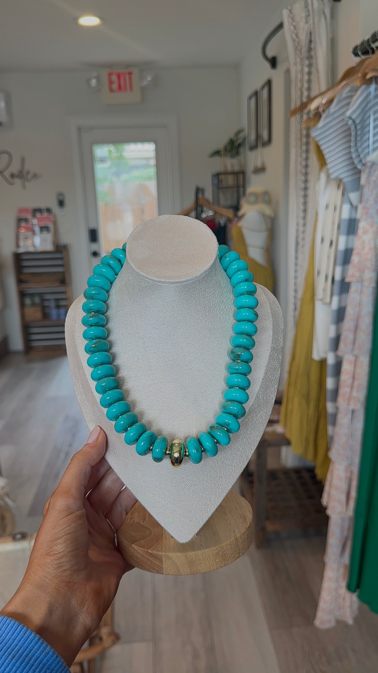 turquoise bead necklace
