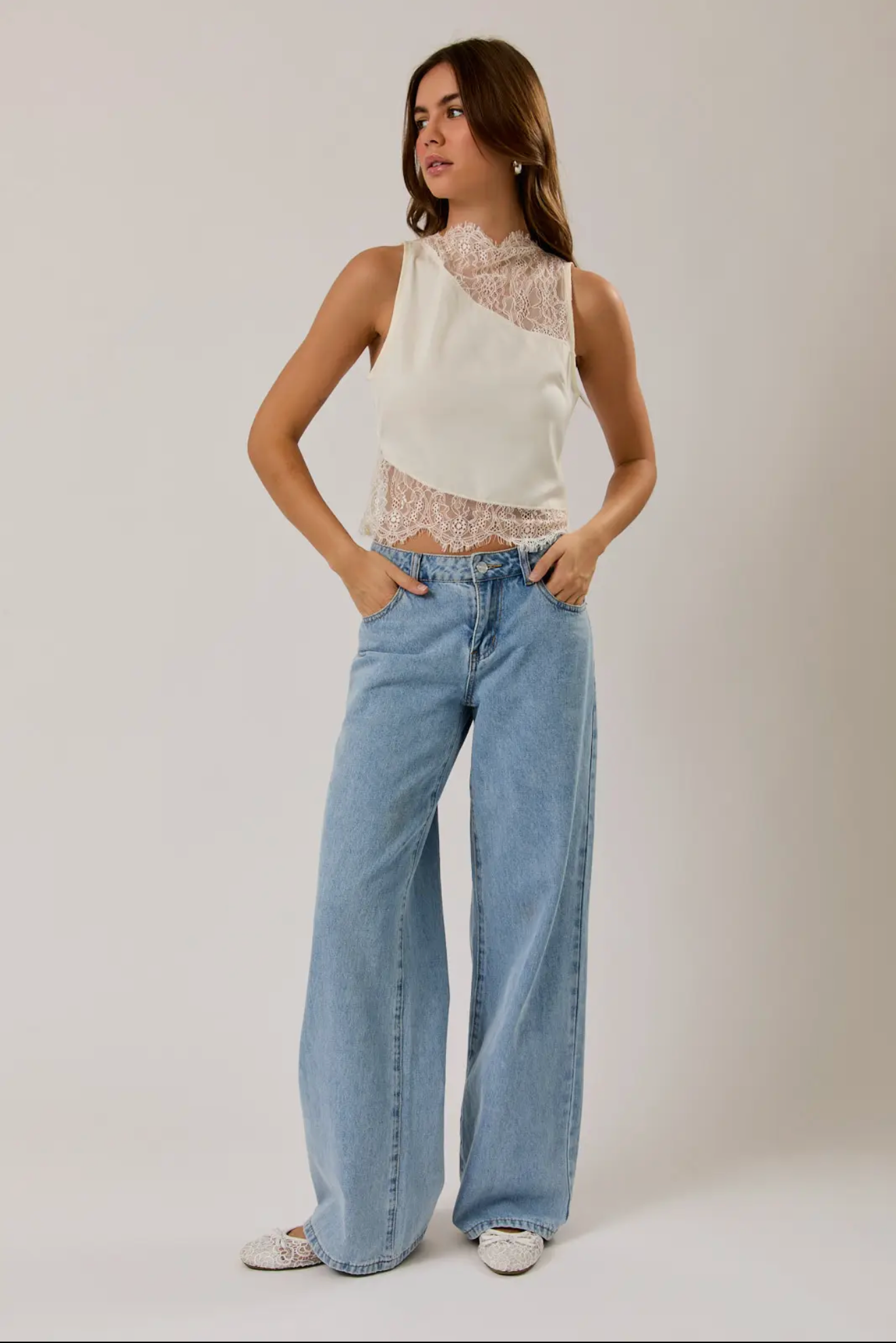Lilly lace top