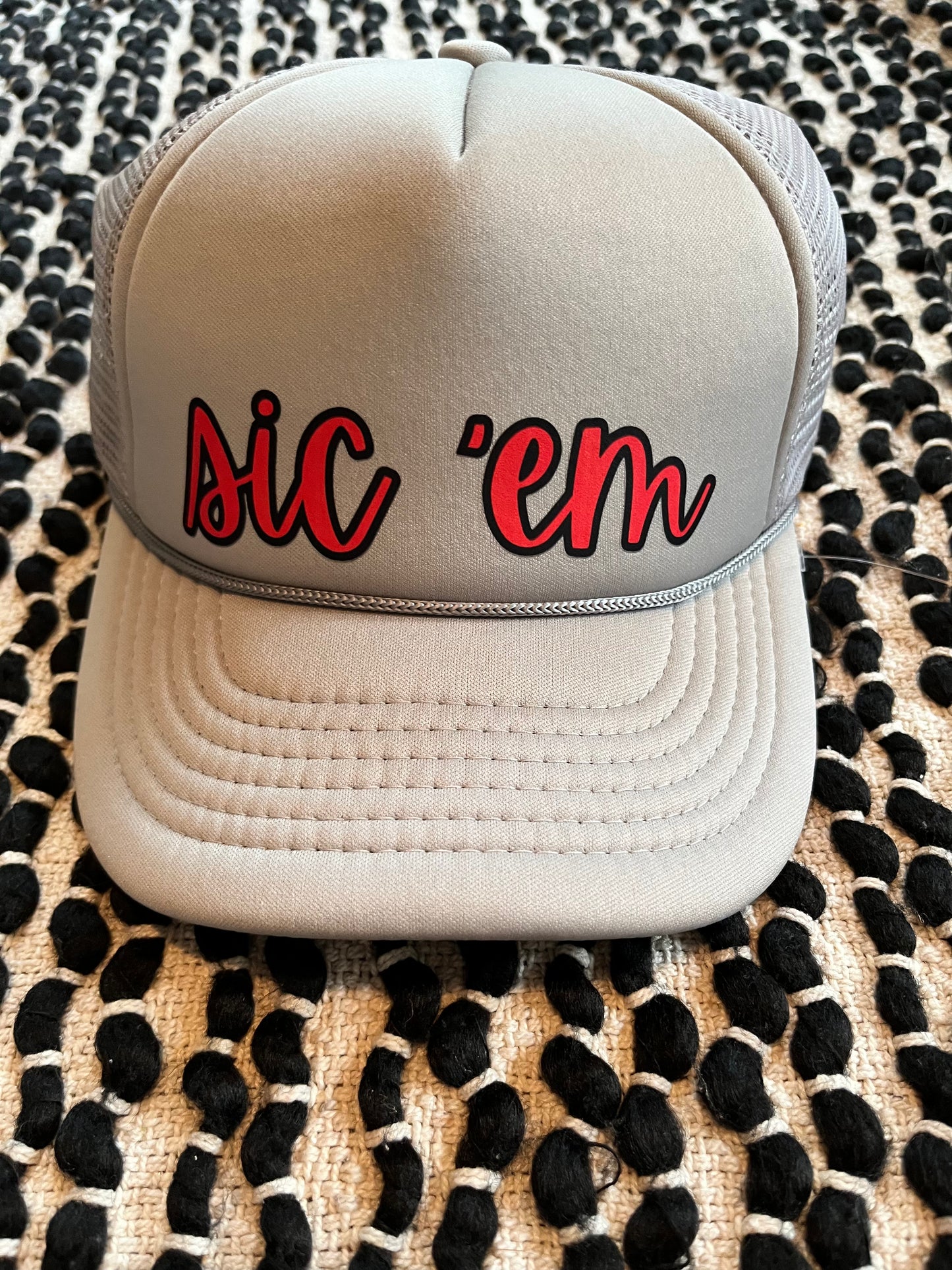 Sic ‘em Trucker Hat